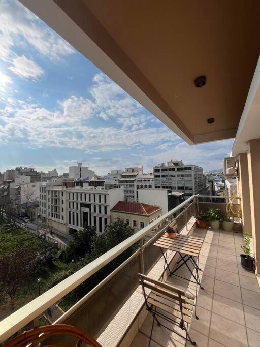פיראוס Maria'S Sunlit Apartment מראה חיצוני תמונה