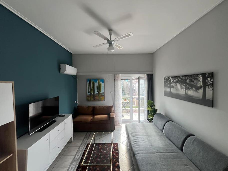 פיראוס Maria'S Sunlit Apartment מראה חיצוני תמונה
