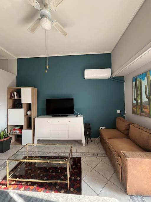 פיראוס Maria'S Sunlit Apartment מראה חיצוני תמונה